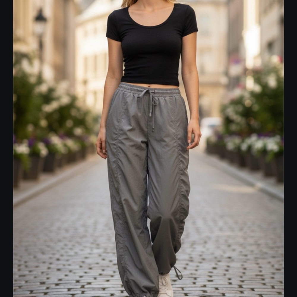 Athleta women’s Charcoal Joggers - Picture 2 of 9